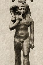 Statues Of Egypt 4 Horus